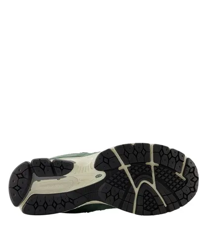 TENIS NB 2002