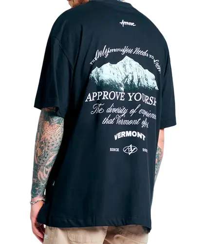 Camiseta Huge Approve Mount Preto
