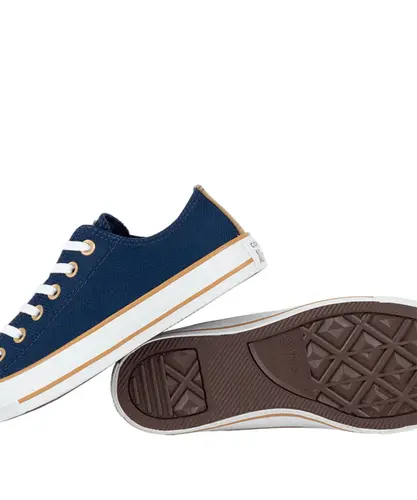 CHUCK TAYLOR ALL STAR