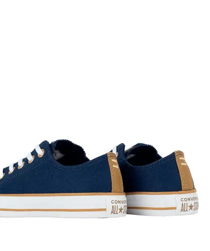 CHUCK TAYLOR ALL STAR