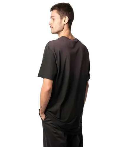 T-SHIRT ESPECIAL OMBRÉ MORE CORE