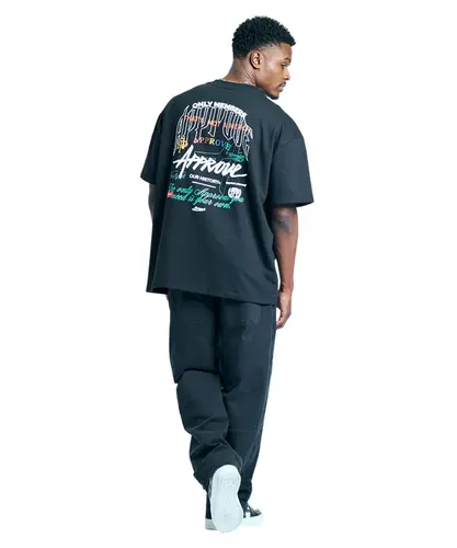 Camiseta Huge Approve Only Preta