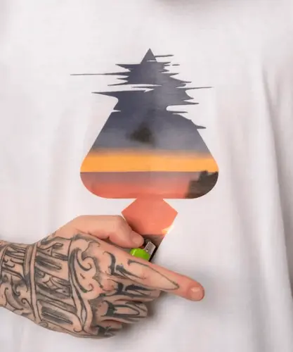 Camiseta Regular Estampa Horizonte - Branco
