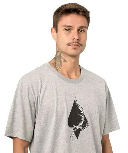 Camiseta Regular MCD Espada Líquida Cinza