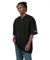 Camiseta MCD Box Fit Gola MCD Preto
