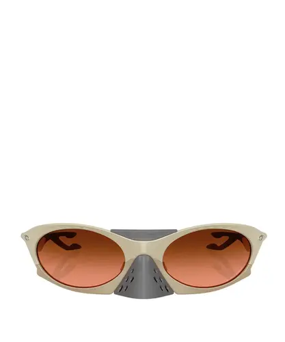 Óculos Oakley Plantaris Matte Sand Brown