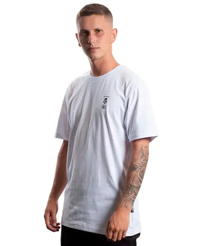 CAMISETA COMFORT VITORIA REGIA