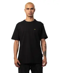 Camiseta Regular MCD Caveira Dourada Preto