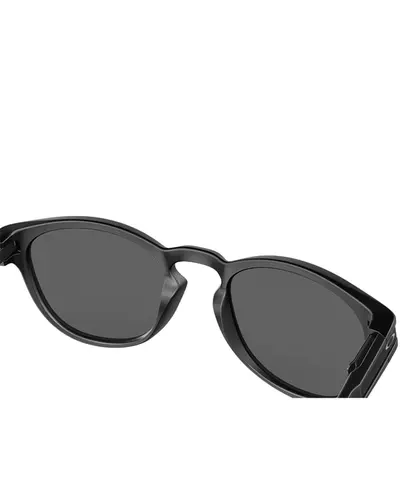 Oakley ブラック ラッチLatch PRIZM P POLARIZED Óculos de Sol Oakley Latch Matte Black com Lentes Prizm Black