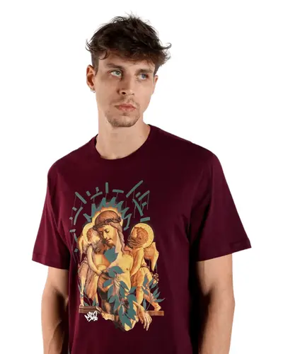 Camiseta Regular MCD Angel Jesus Vinho - Outlet